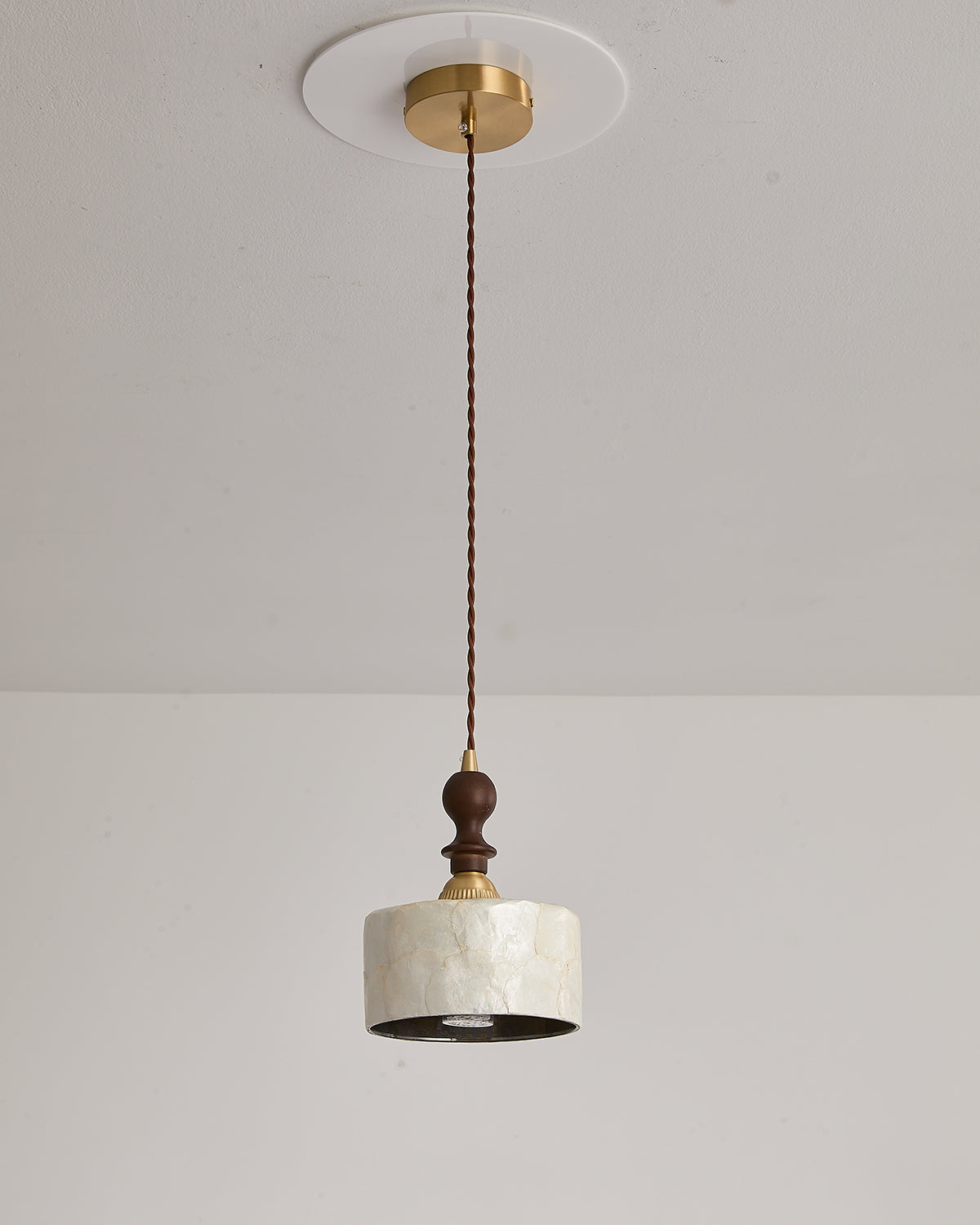 Belvedere Capiz Pendant Lamp