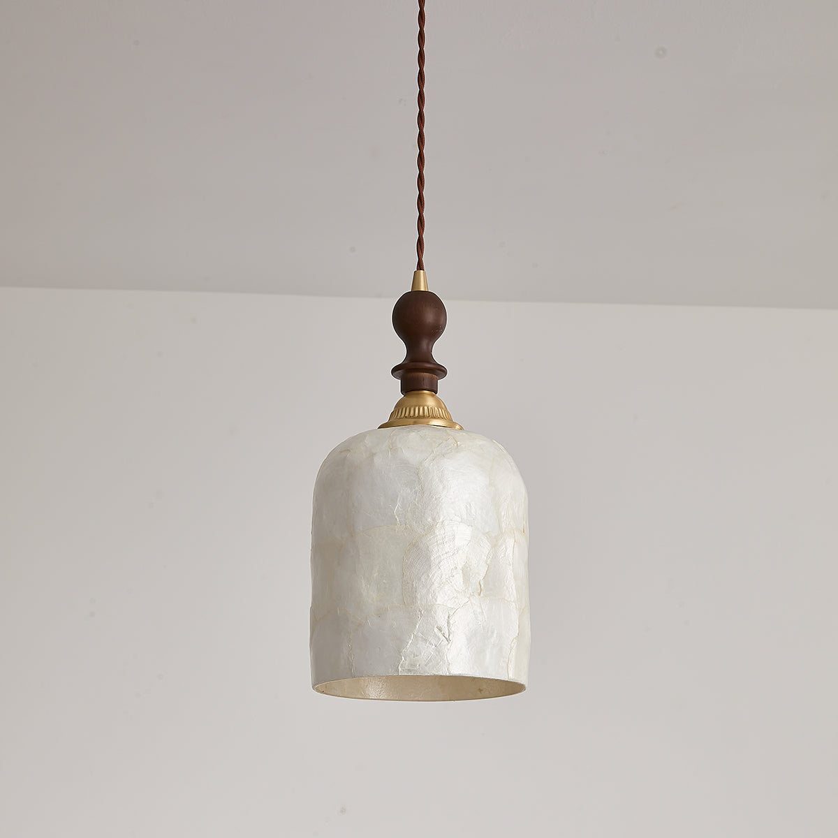 Belvedere Capiz Pendant Lamp