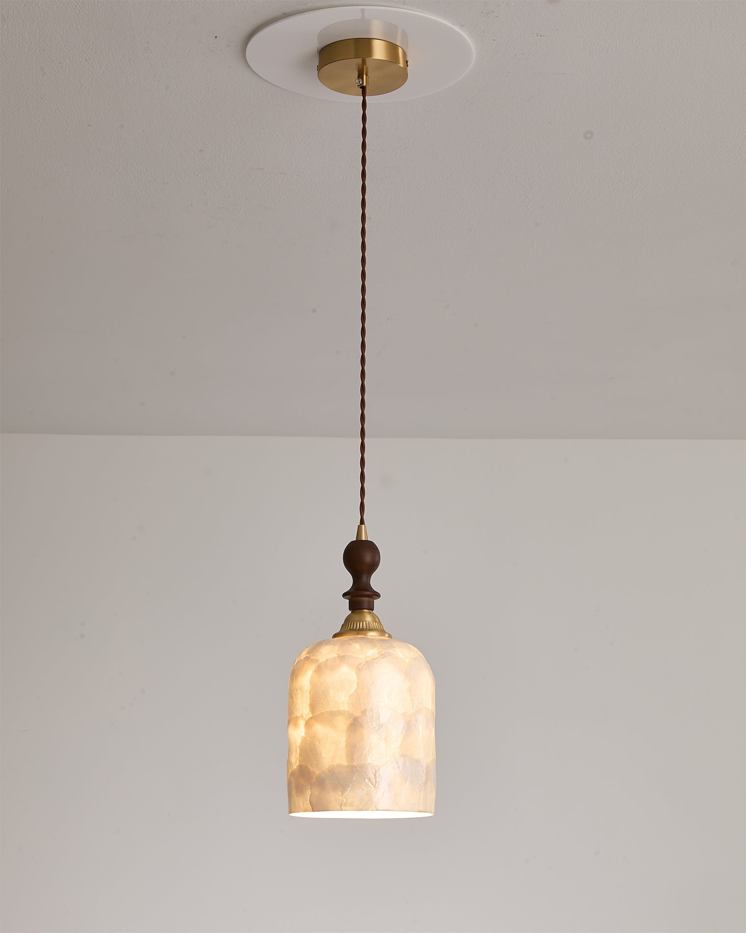 Belvedere Capiz Pendant Lamp
