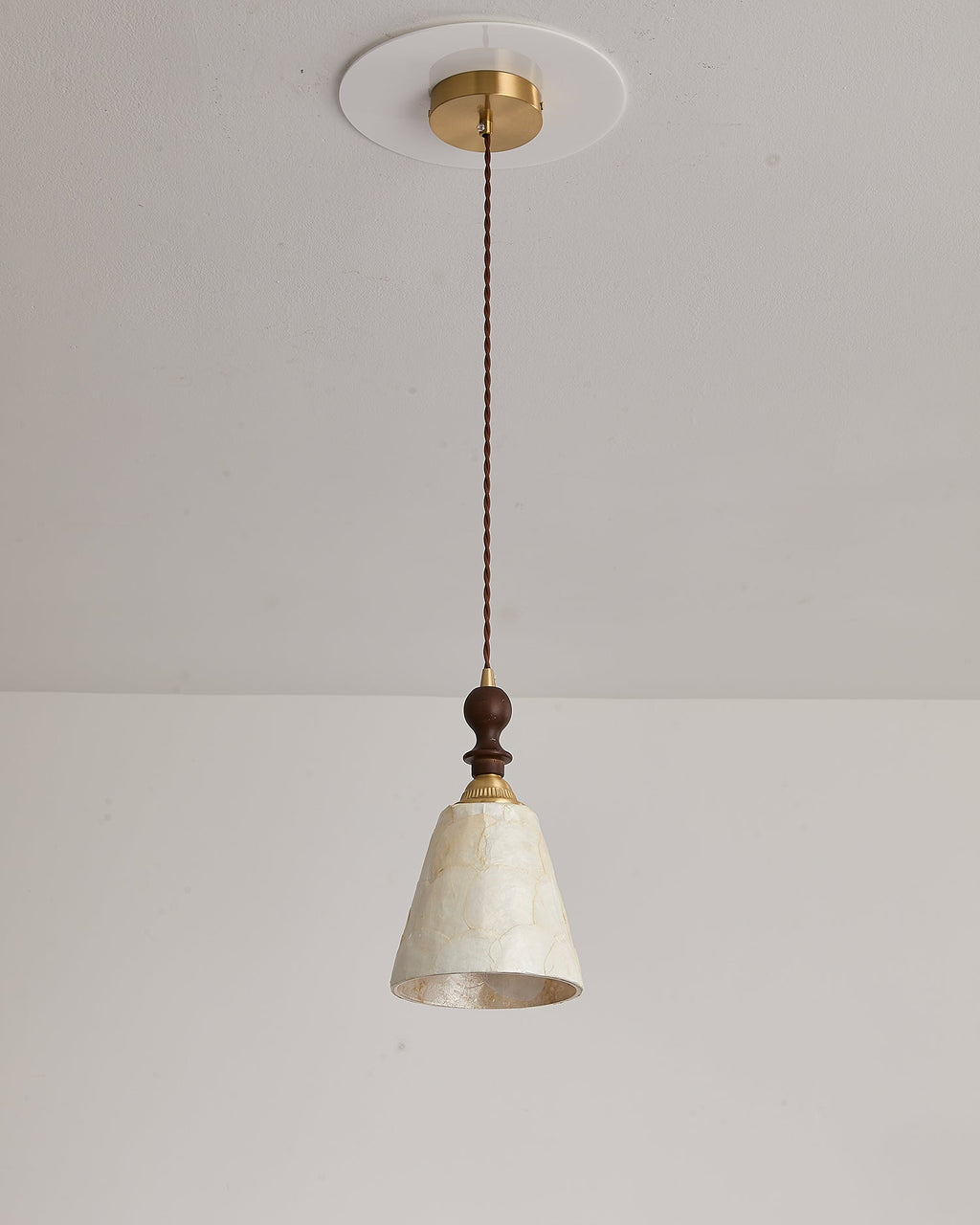 Belvedere Capiz Pendant Lamp